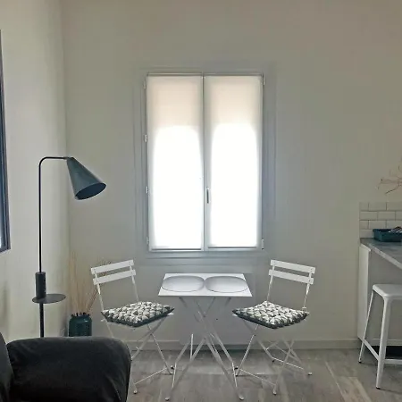 Apartamento L Ideal 56 *