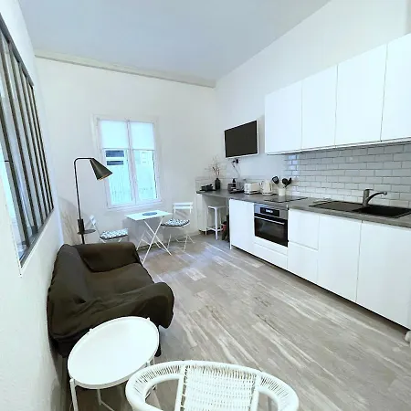 L Ideal 56 Apartment